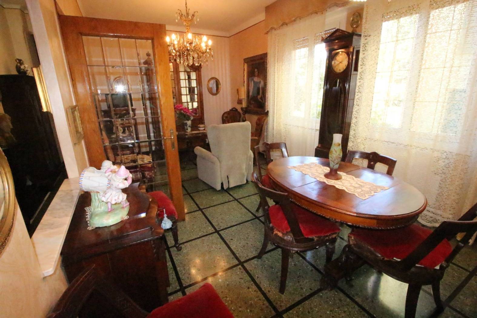 Salone