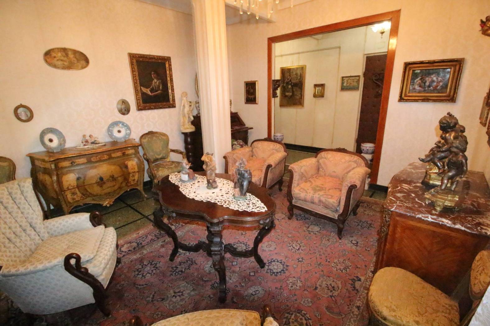 Salone