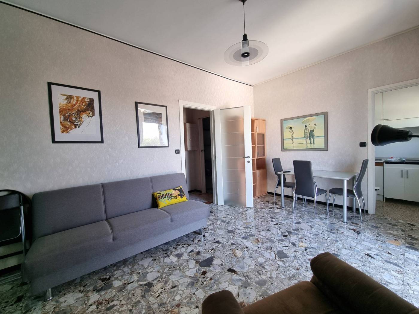 Salone