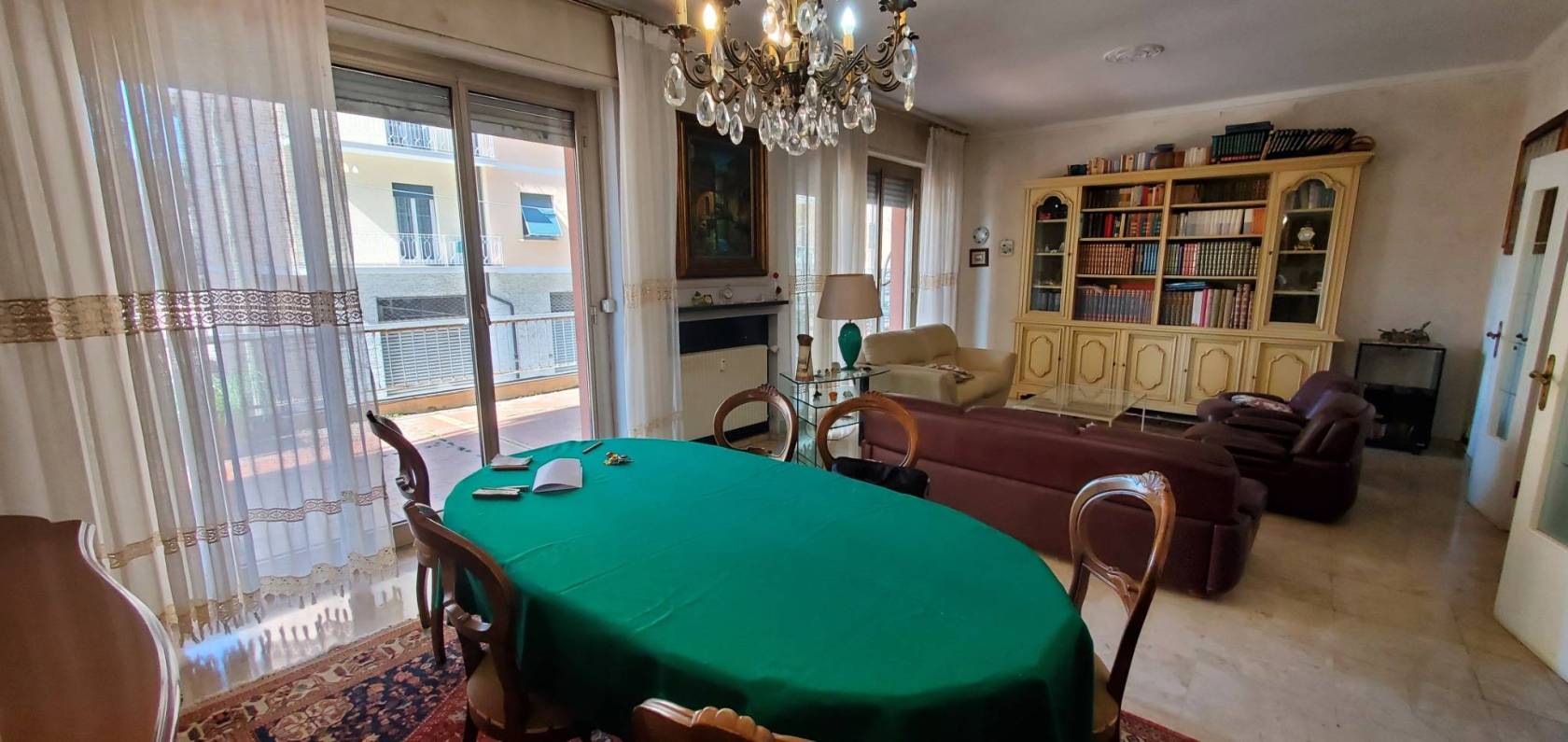 Salone