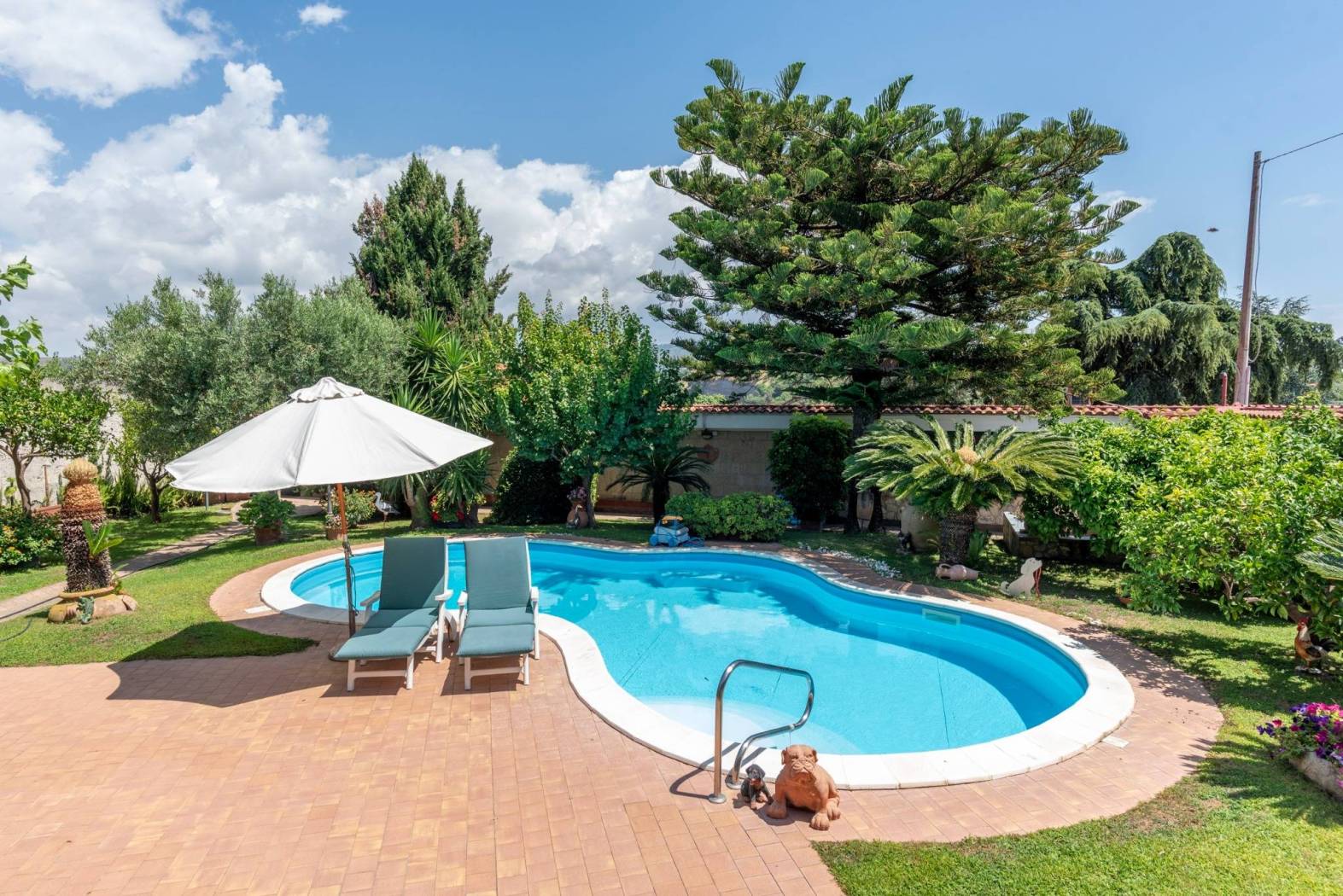 Piscina