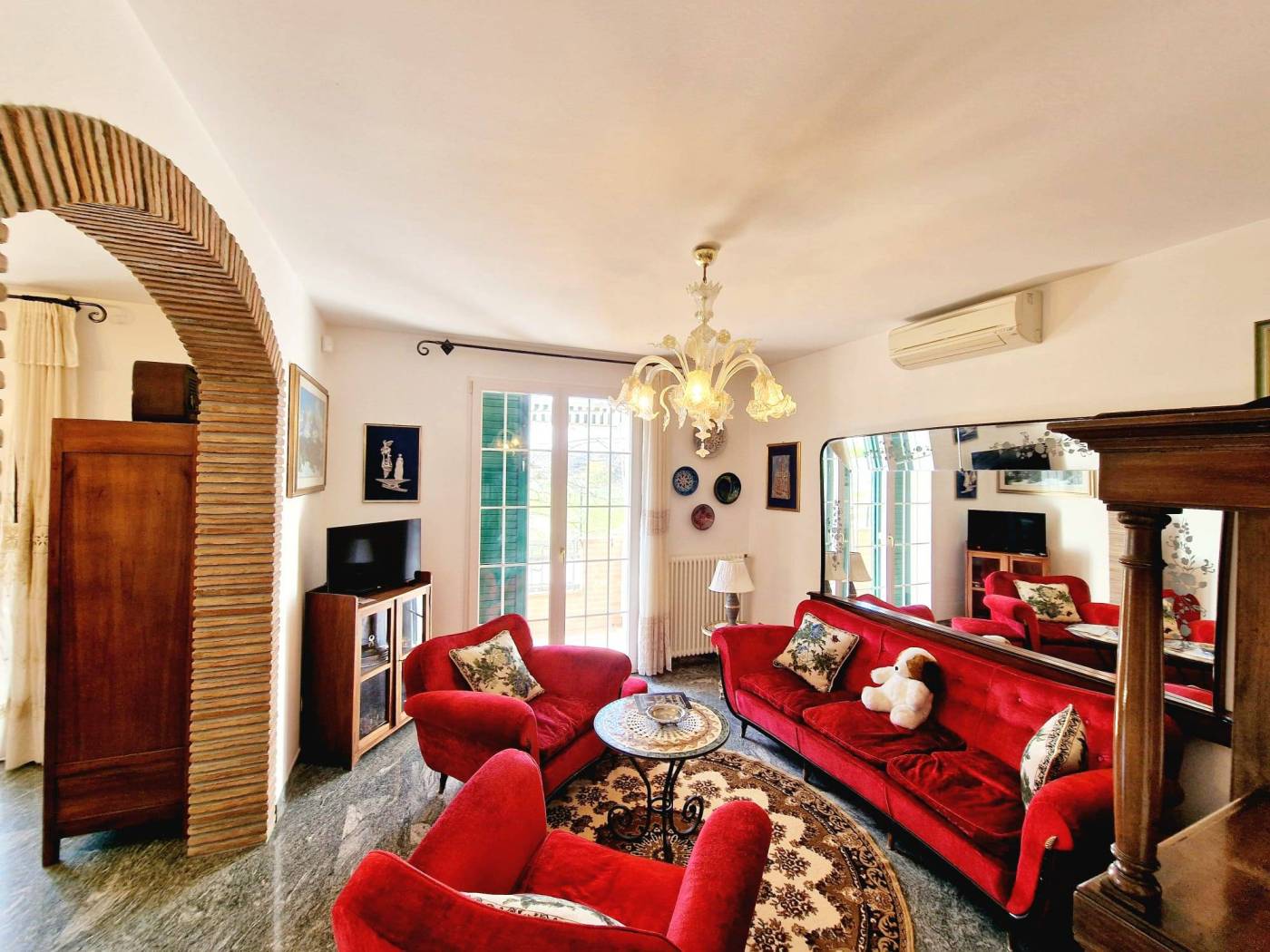 Salone