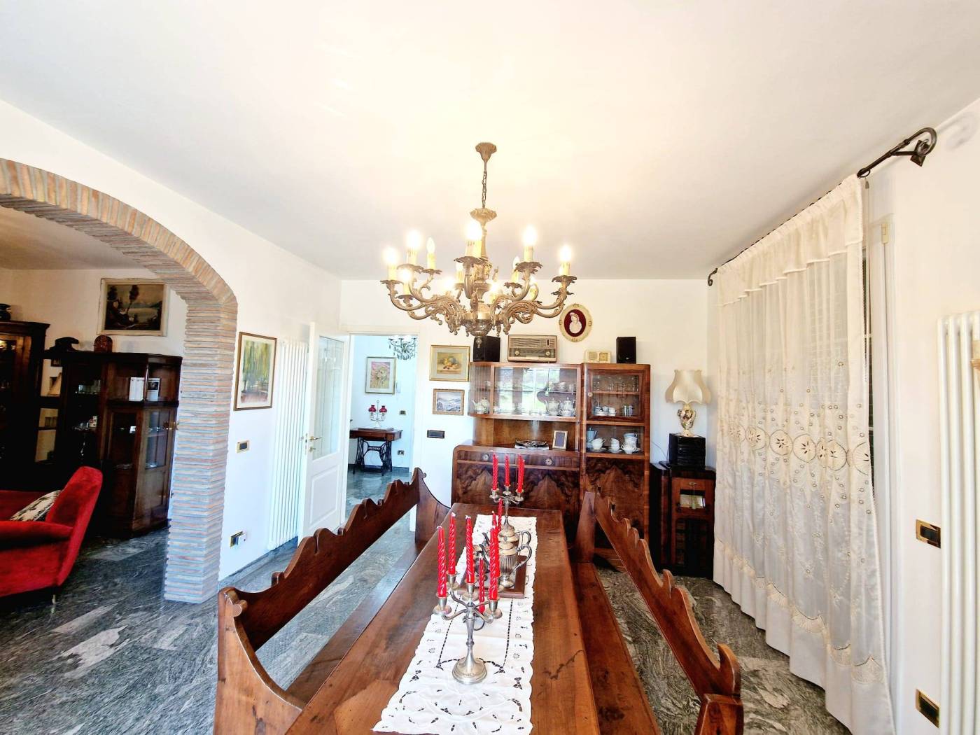 Salone