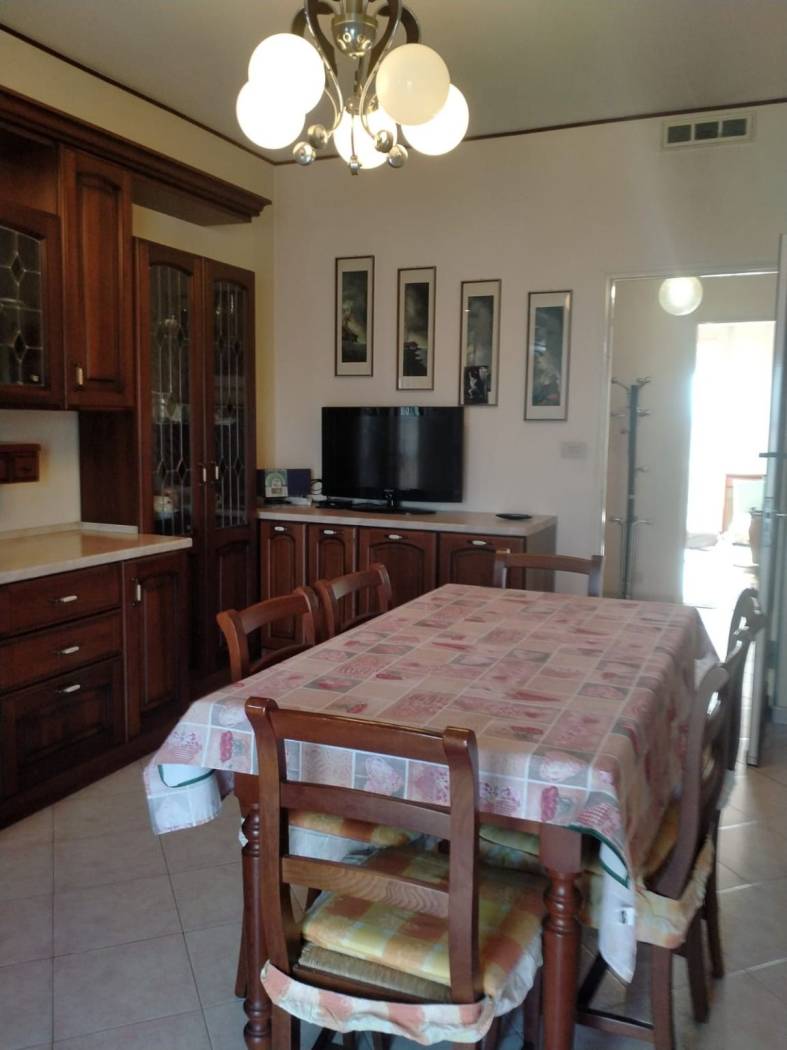 Salone