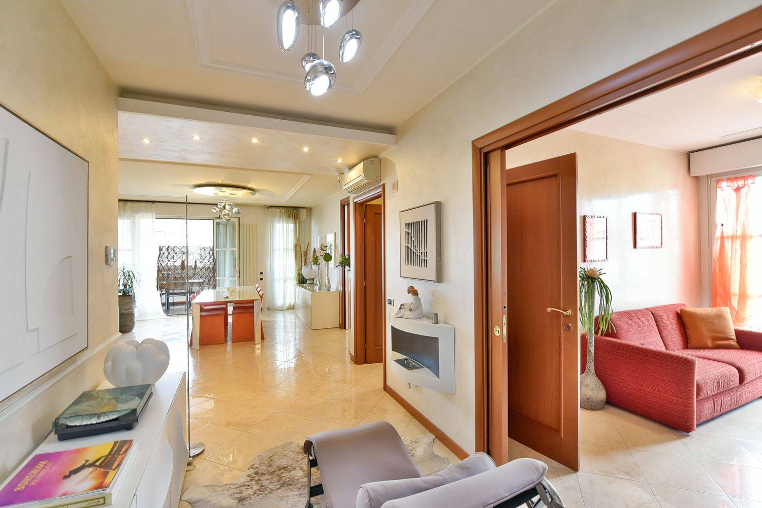 Salone