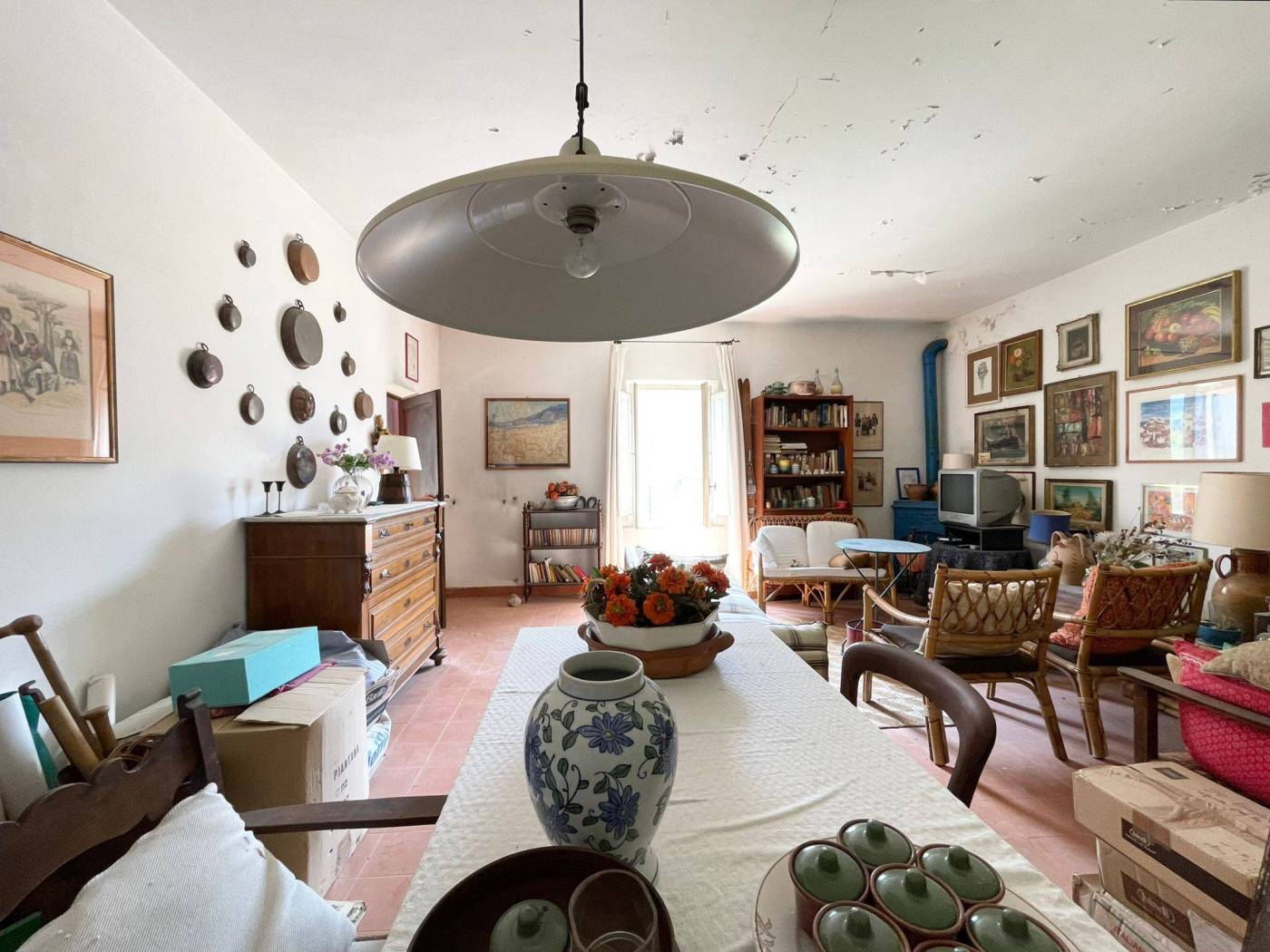 Salone