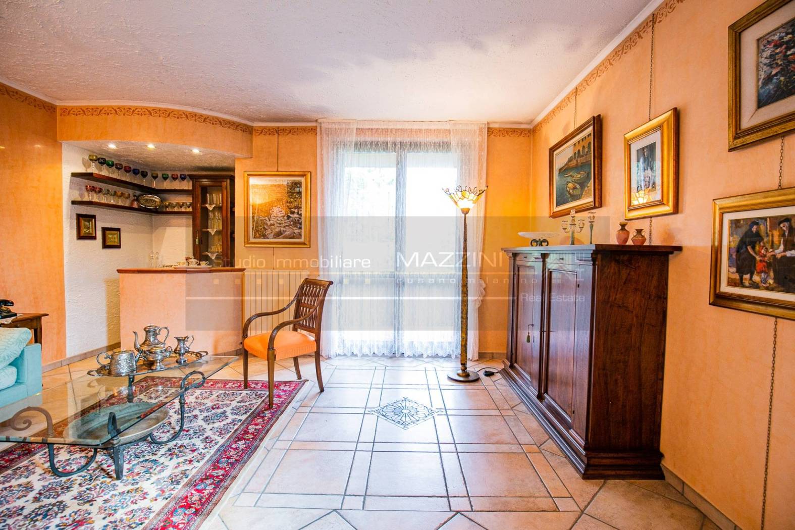 Salone
