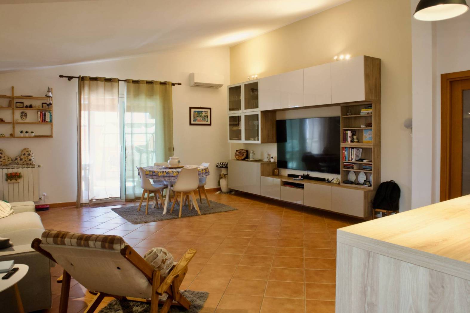 Salone