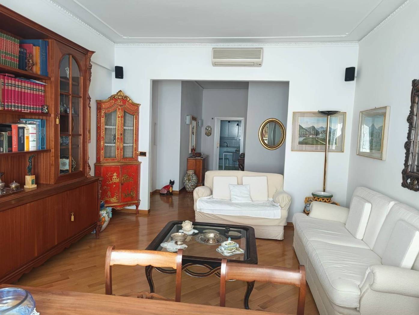 Salone