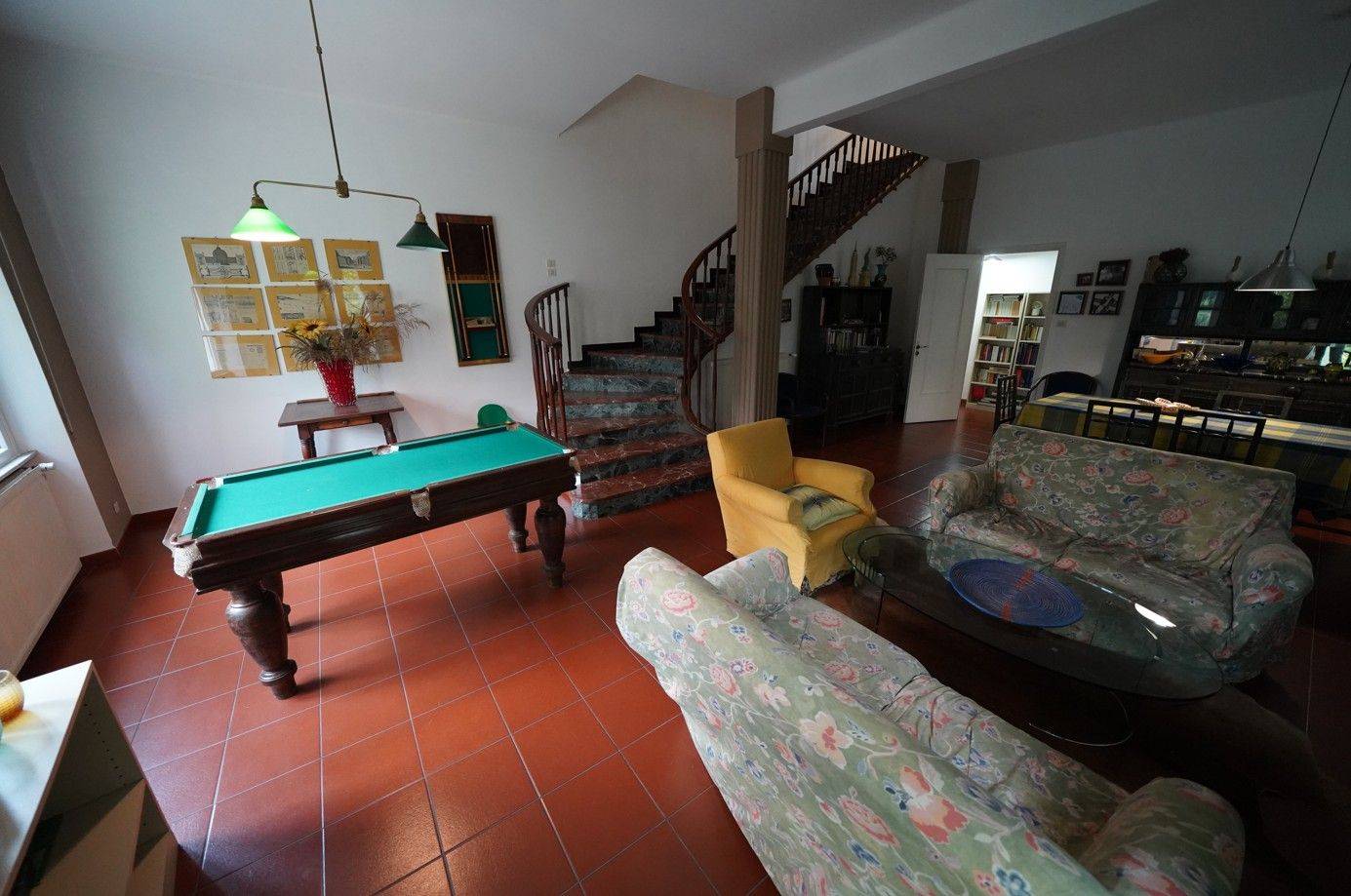 Salone