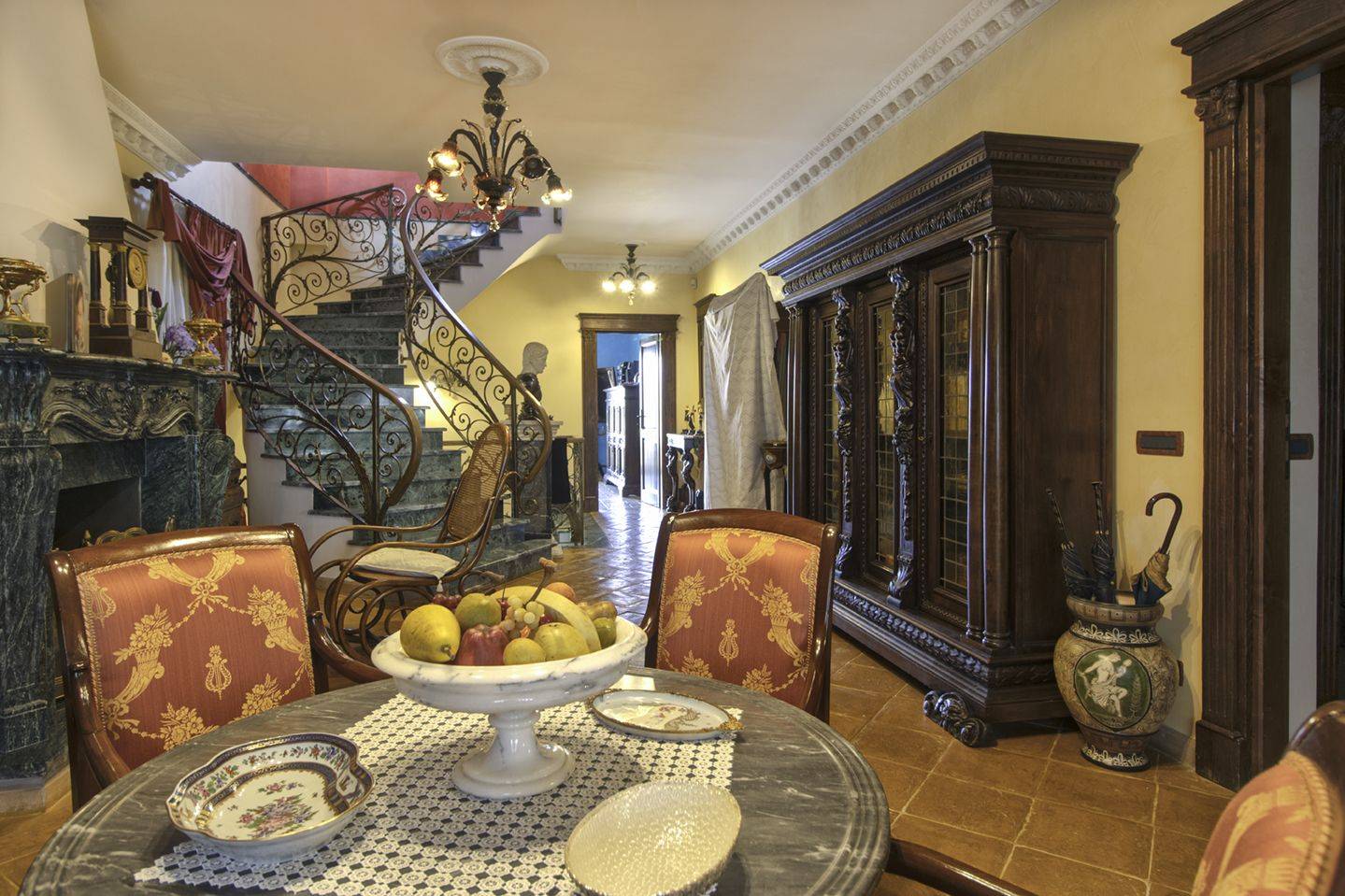 Salone Salone