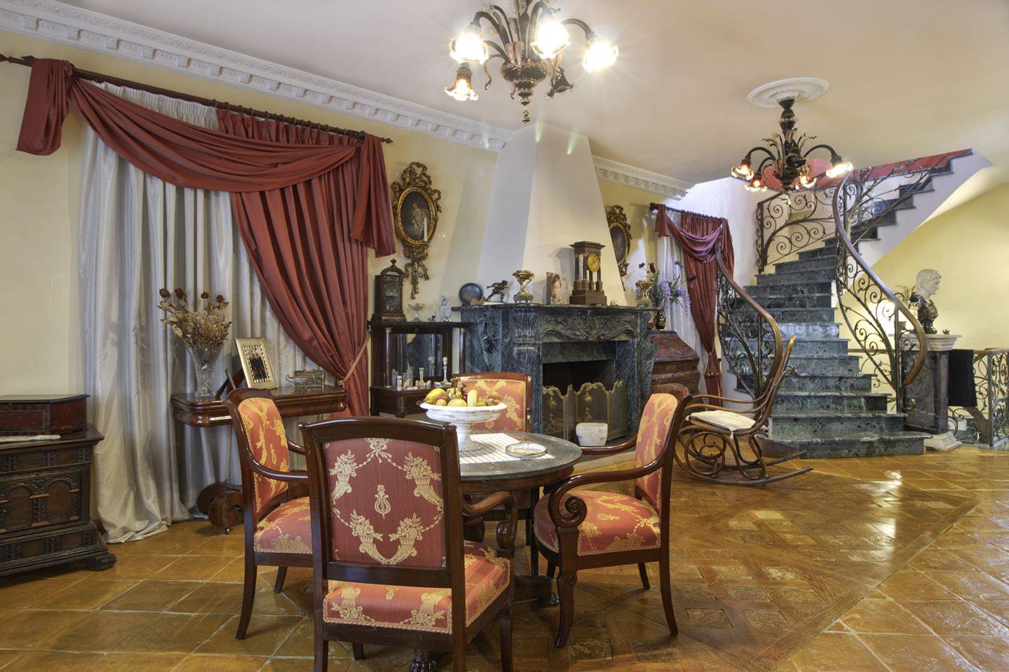 Salone Salone