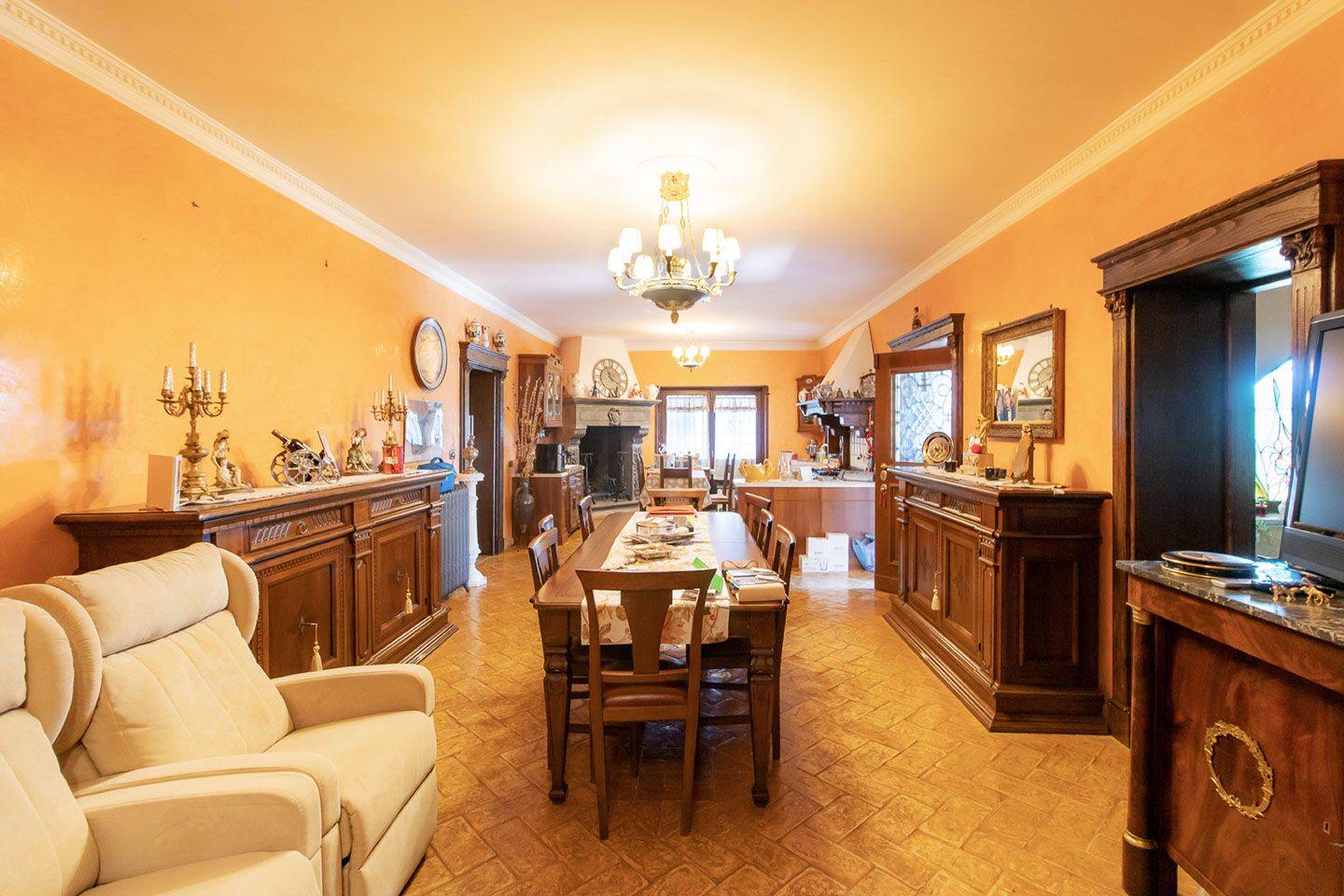 Salone Salone