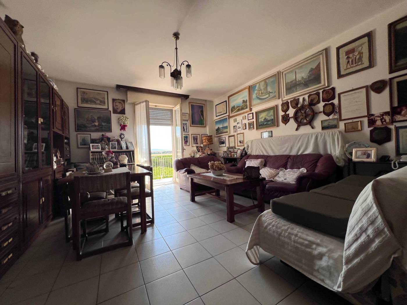 Salone