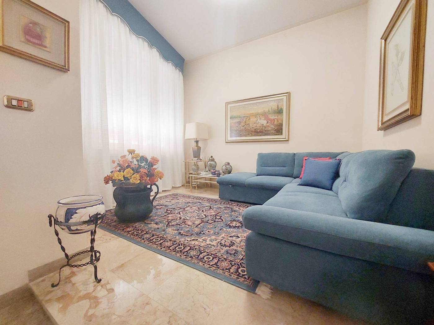 Salone