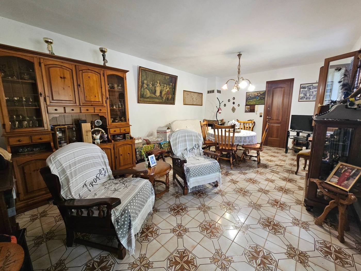Salone