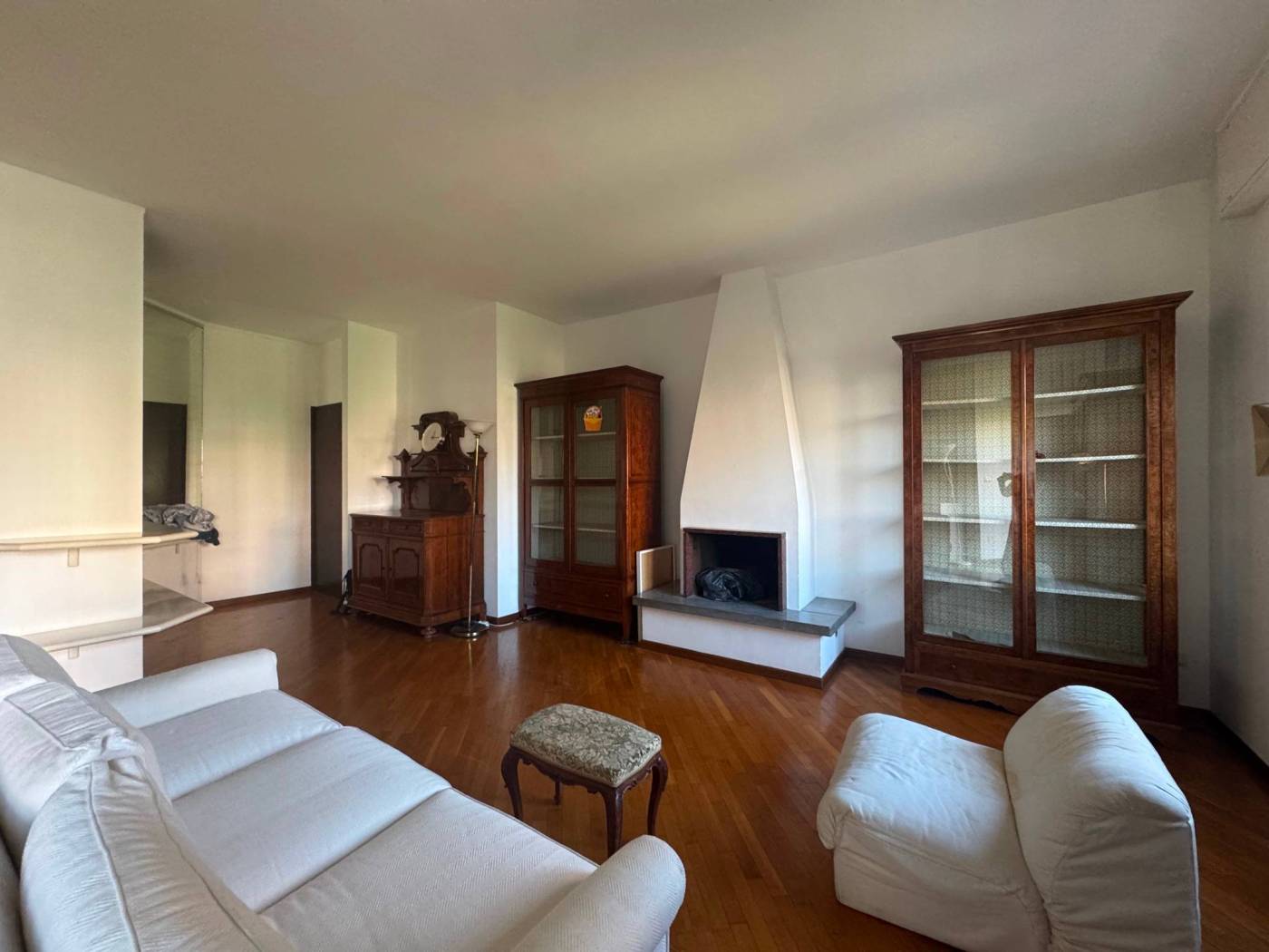 Salone
