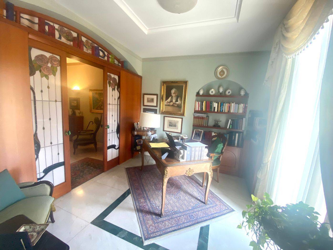 Salone