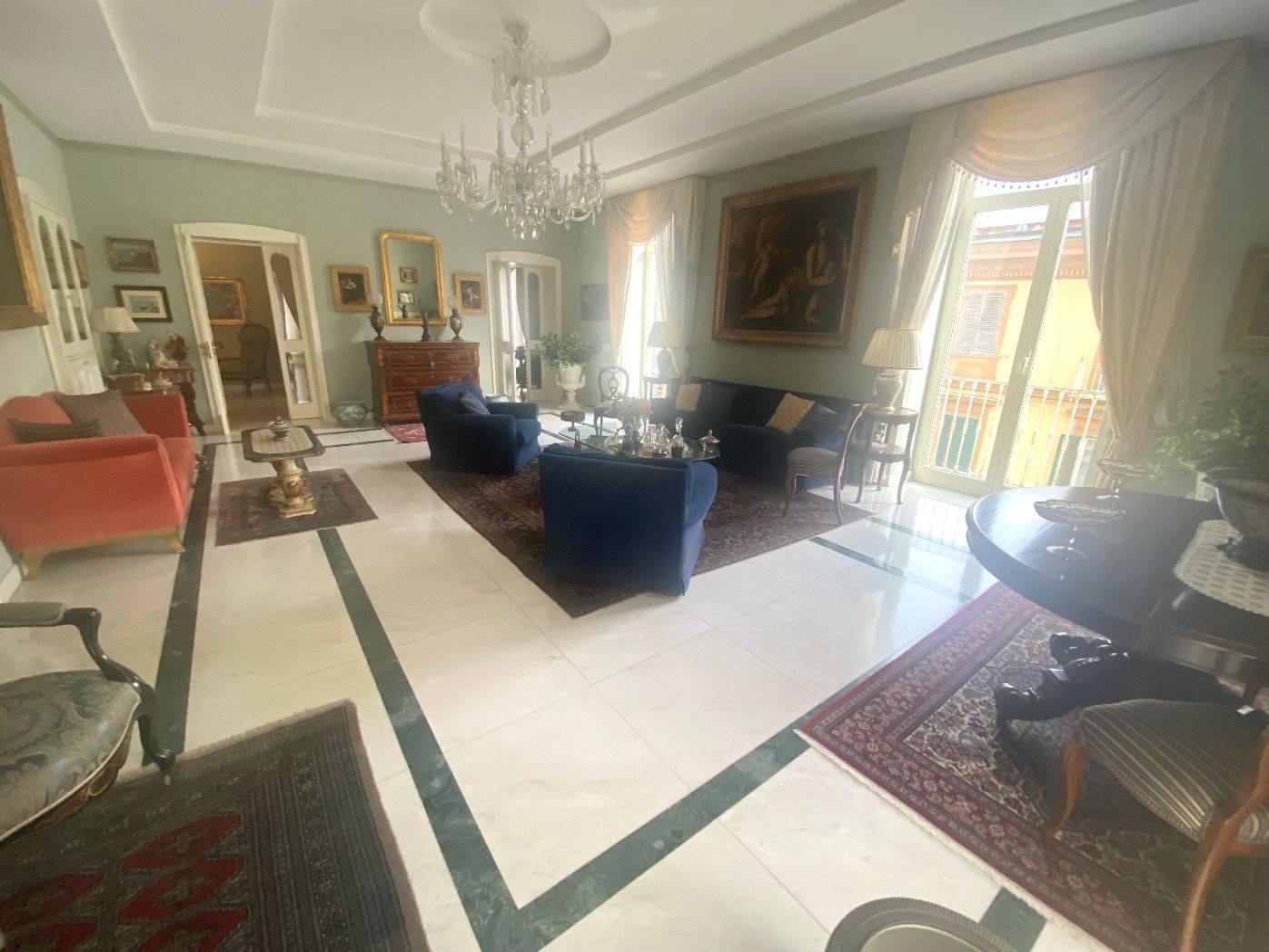 Salone