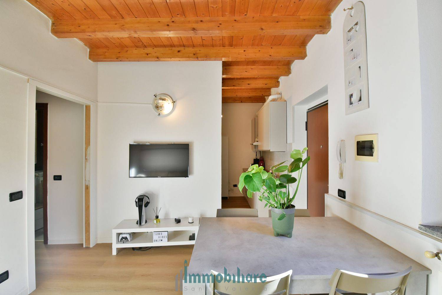 Salone