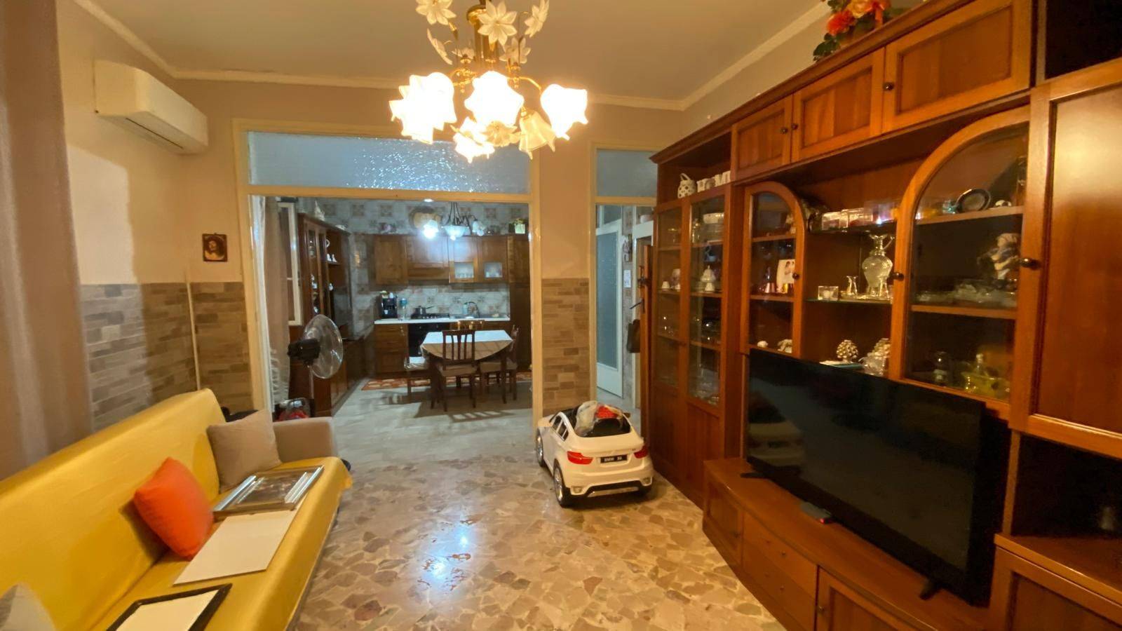 Salone