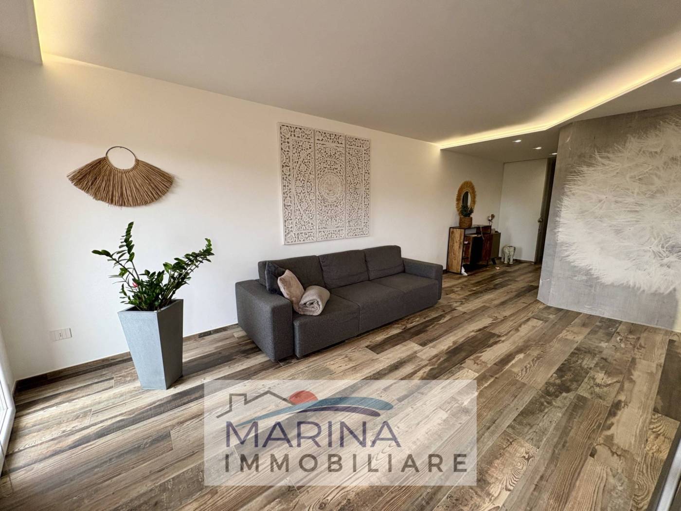 Salone