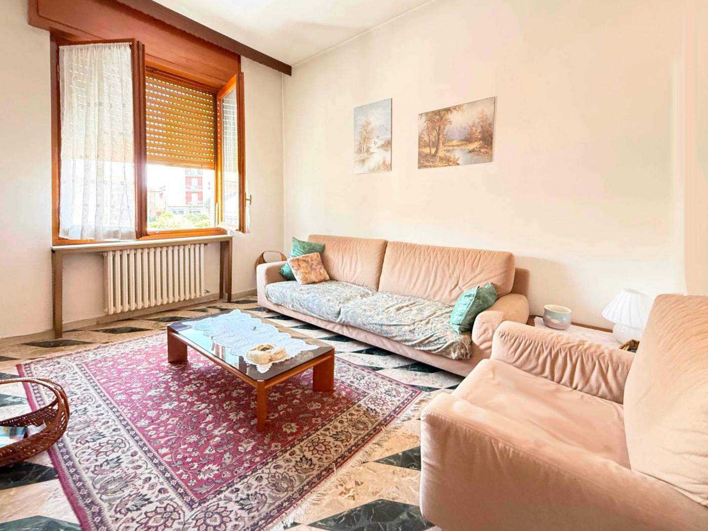 Salone