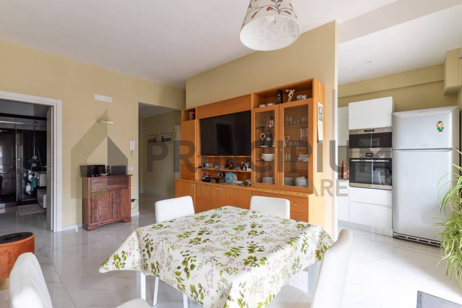 Salone