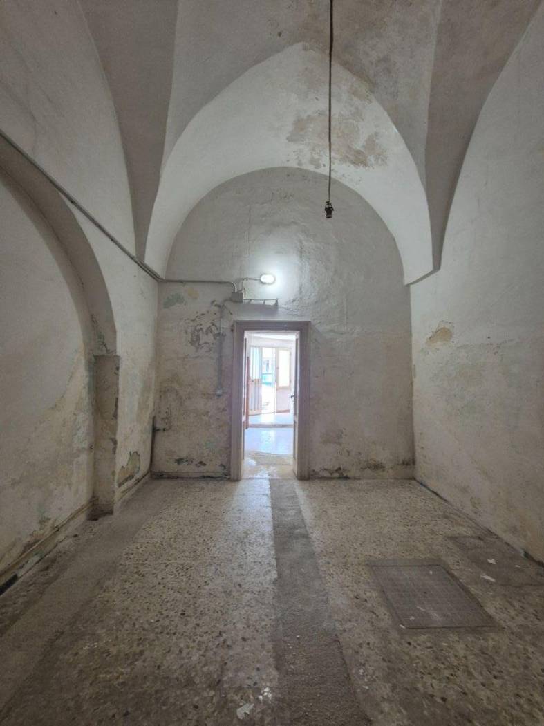 Stanza non arredata