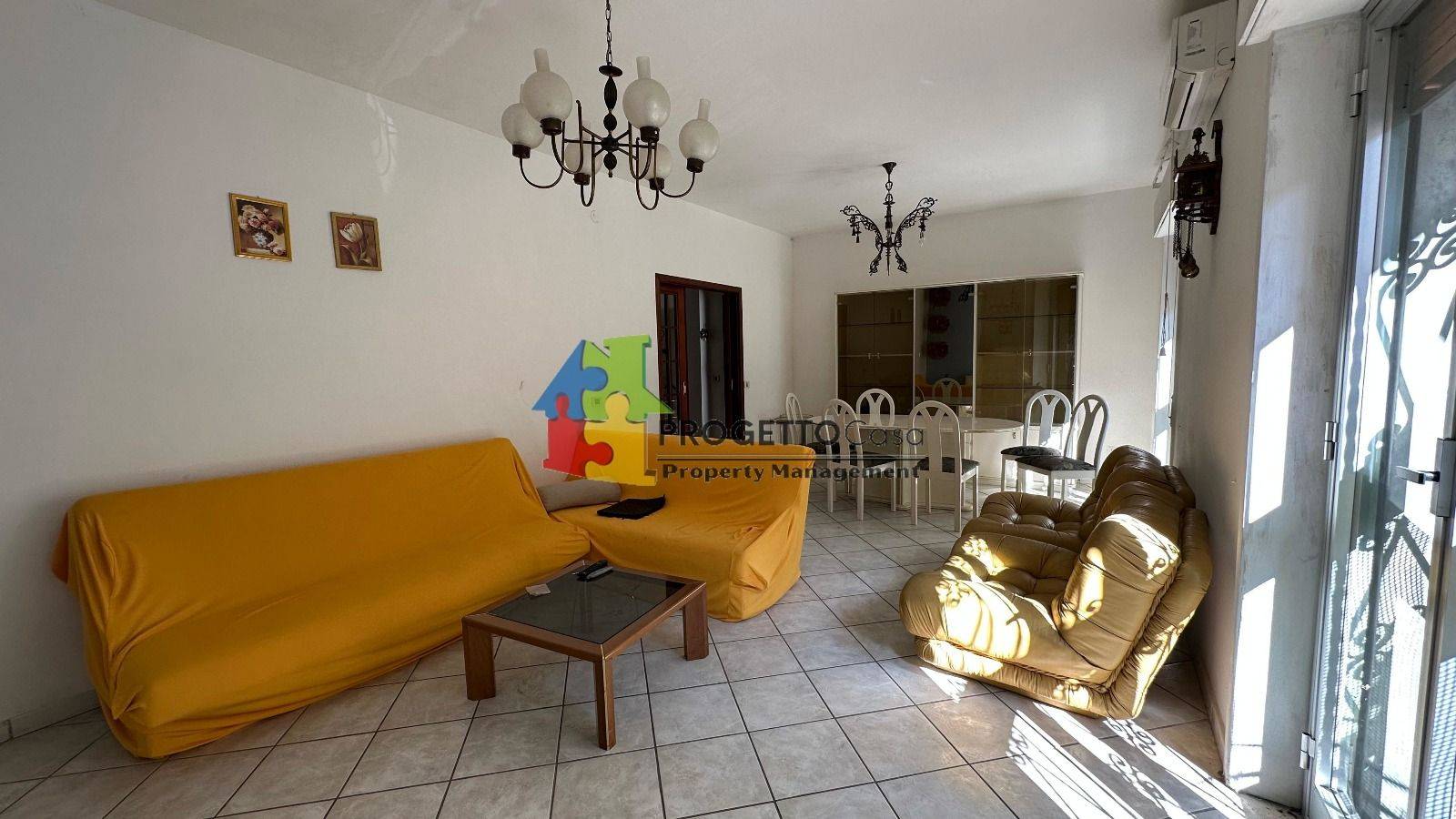Salone