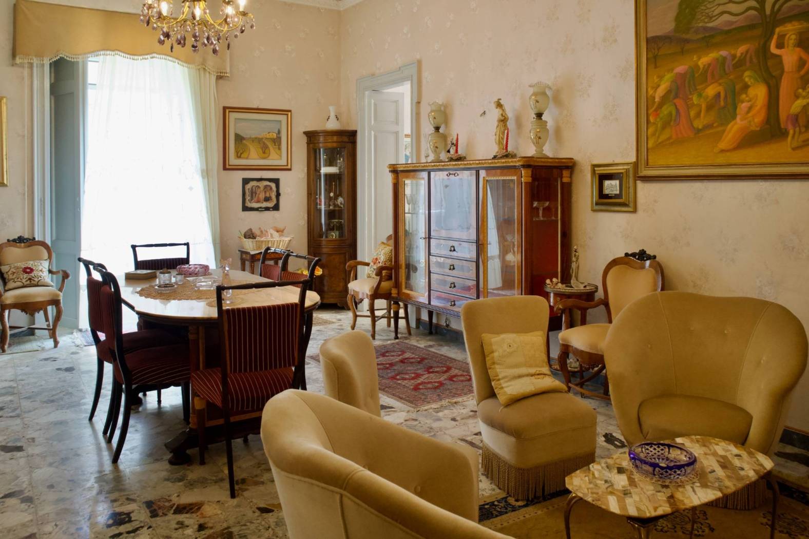 Salone