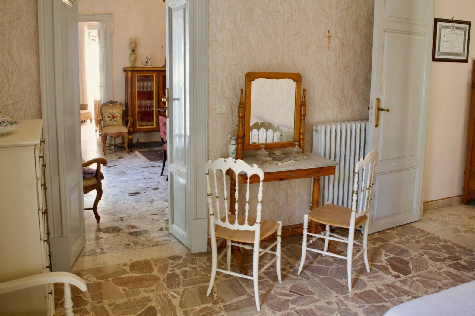 Salone