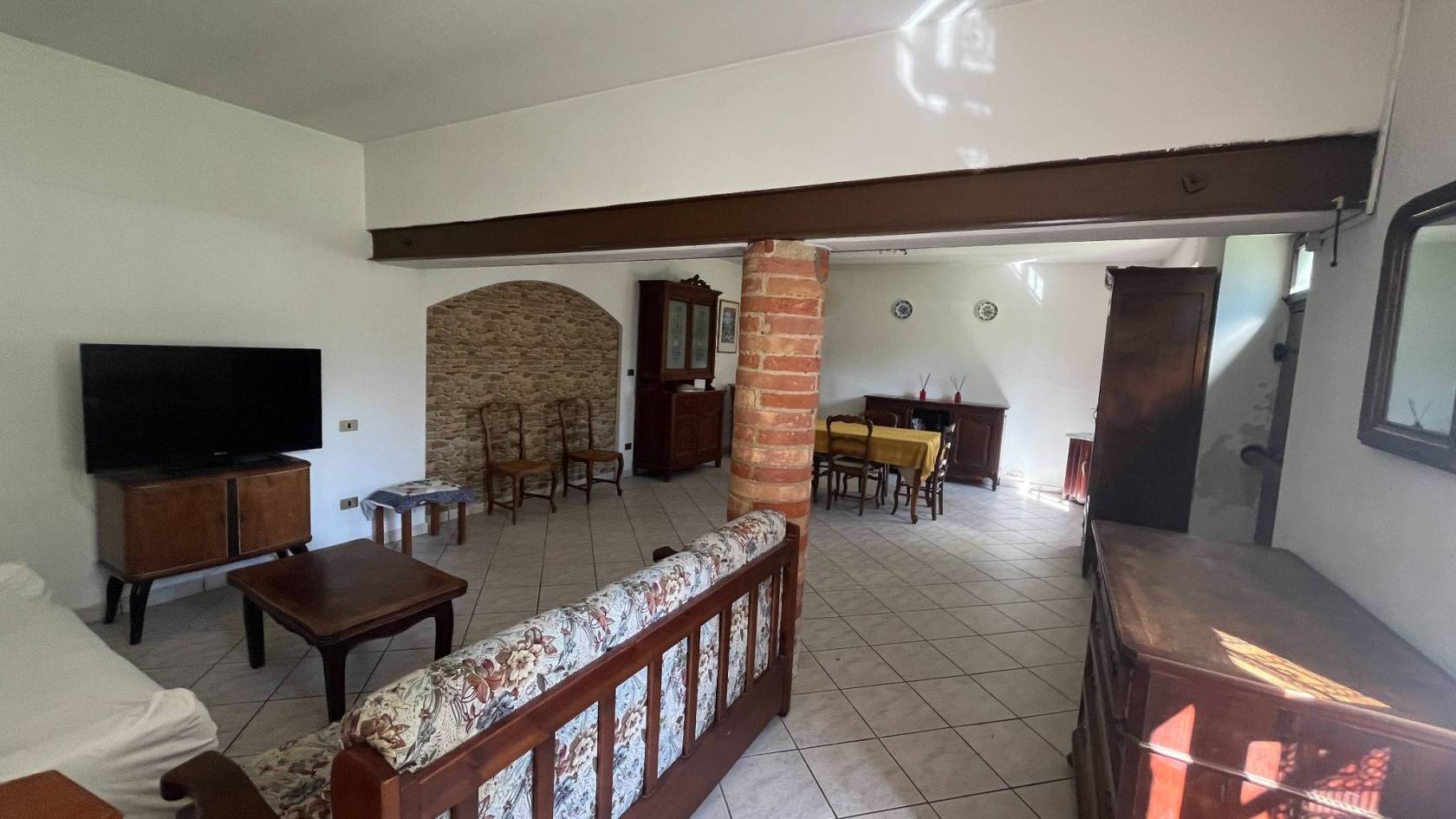 Salone Salone