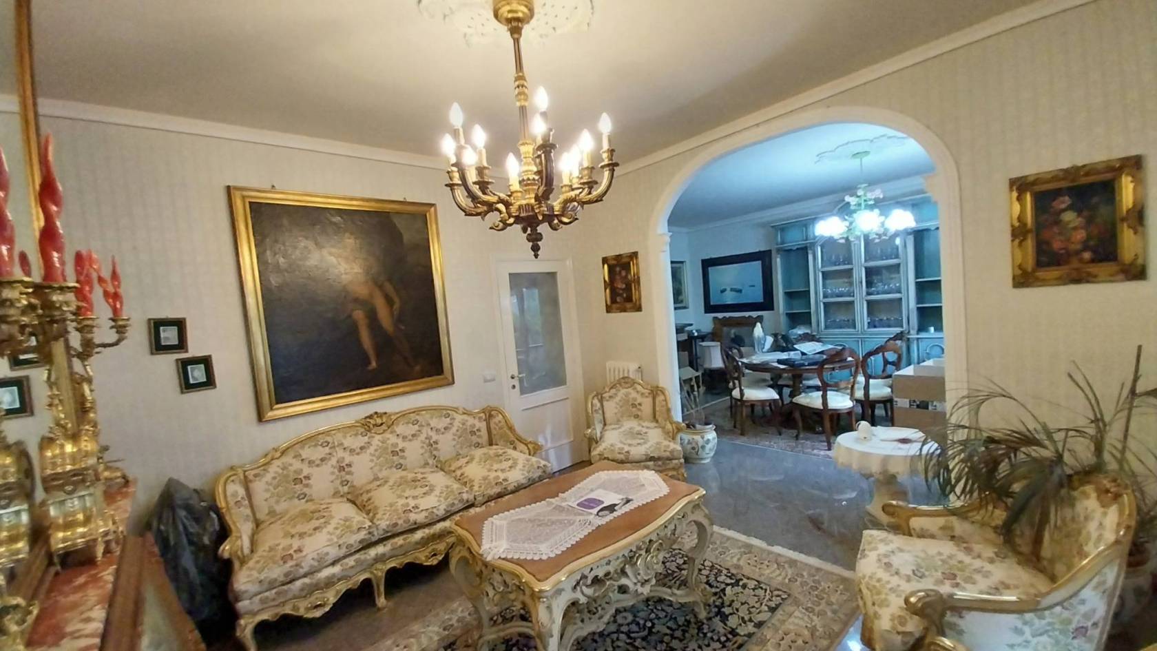 Salone