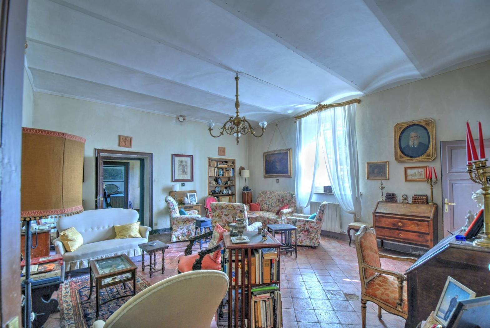 Salone