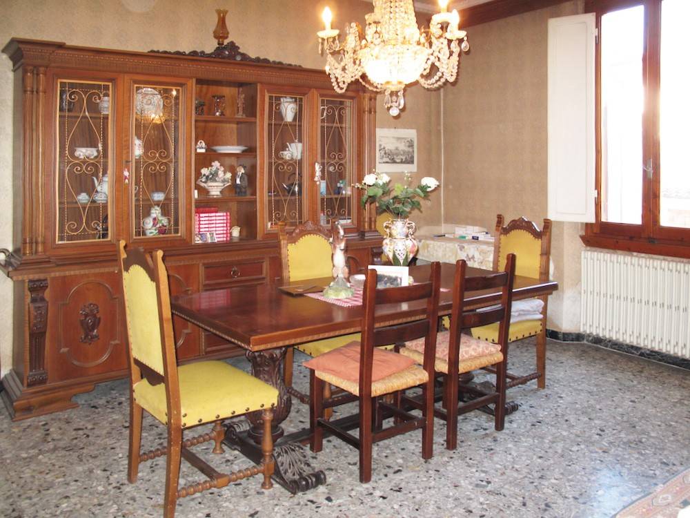 Salone