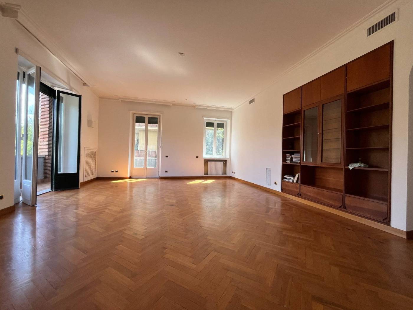 Salone