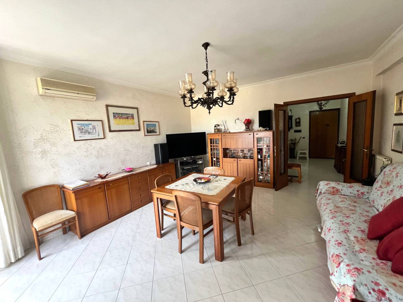 Salone