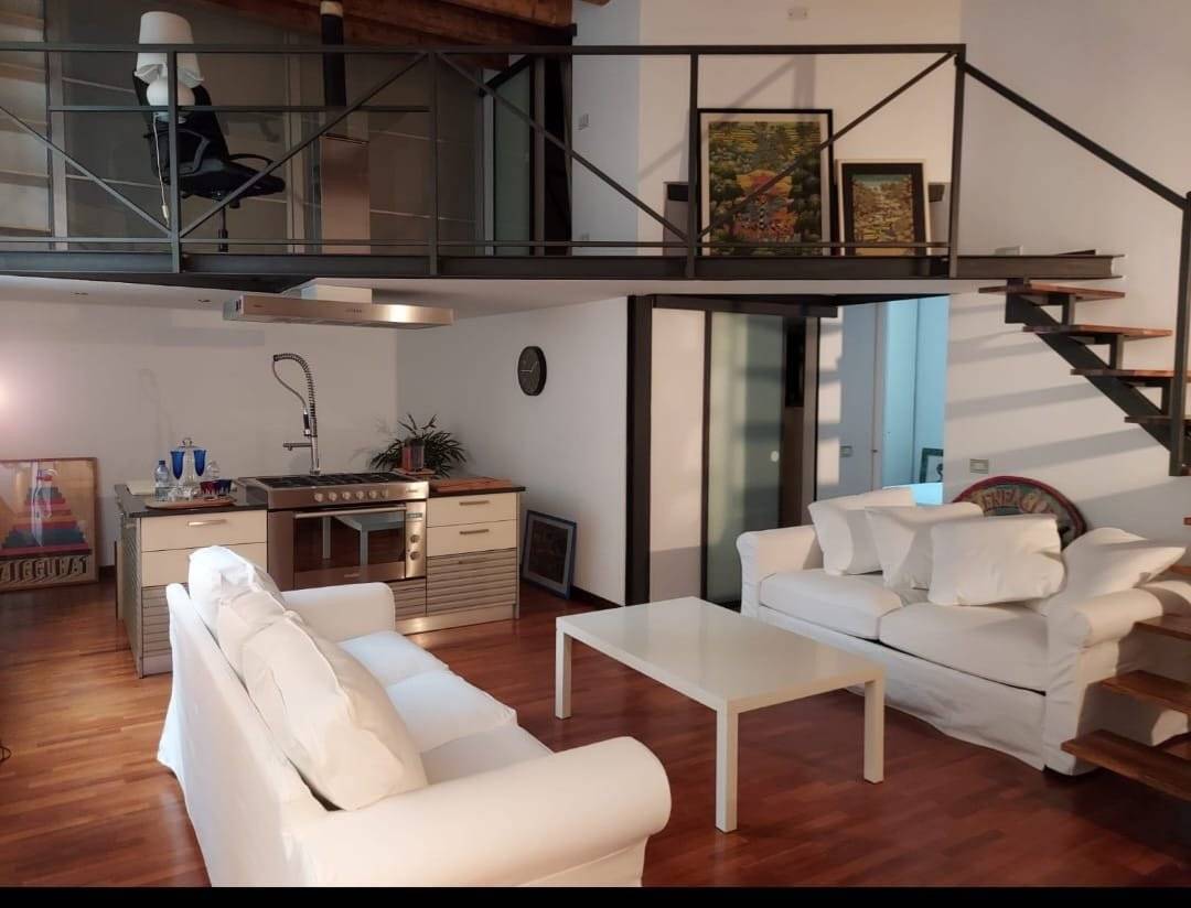 Salone
