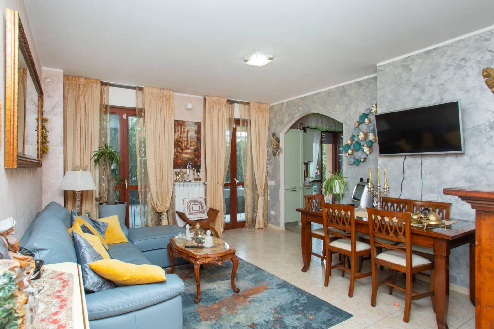 Salone