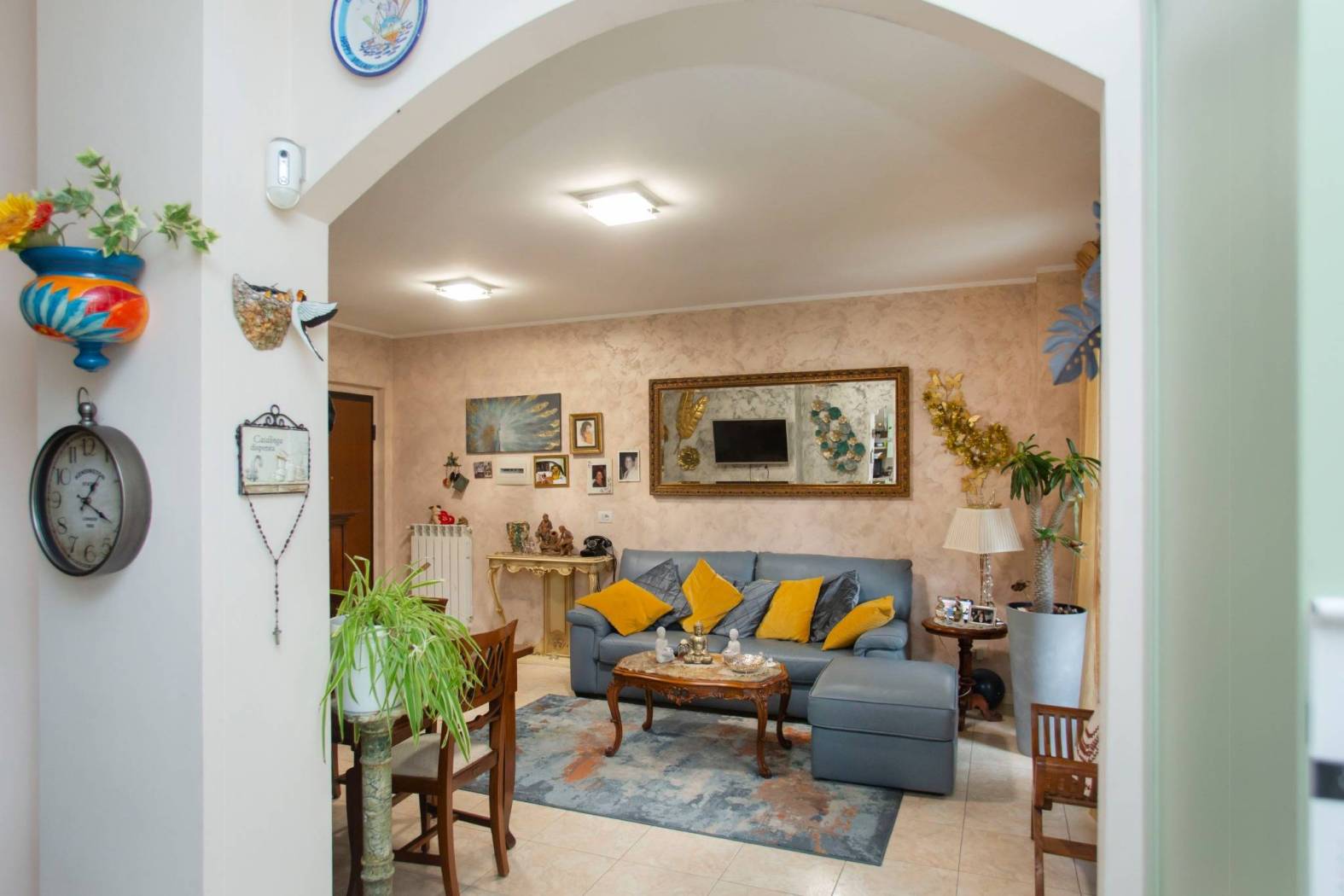 Salone