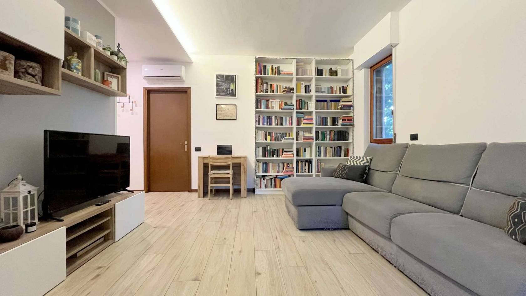 Salone