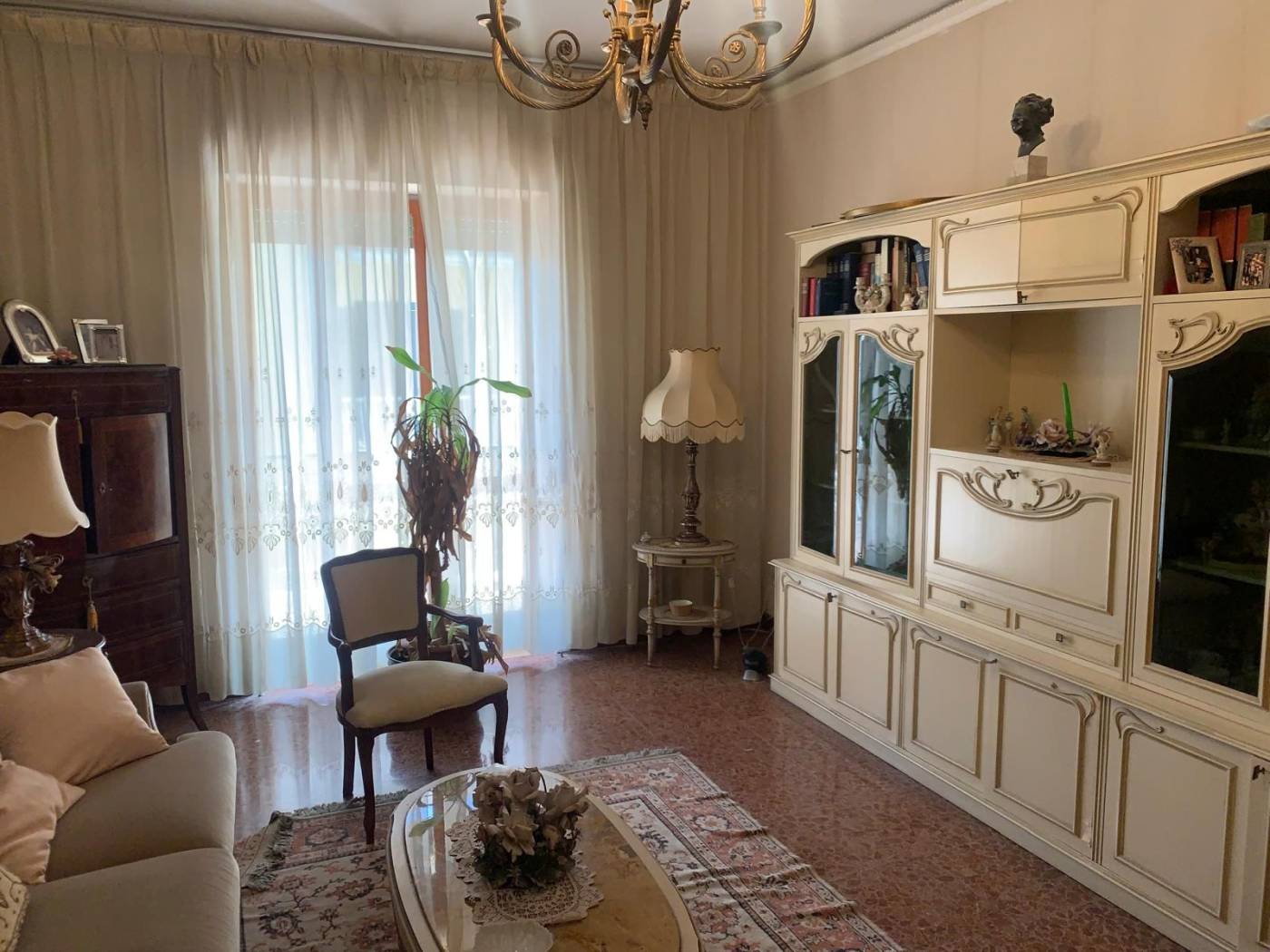 Salone