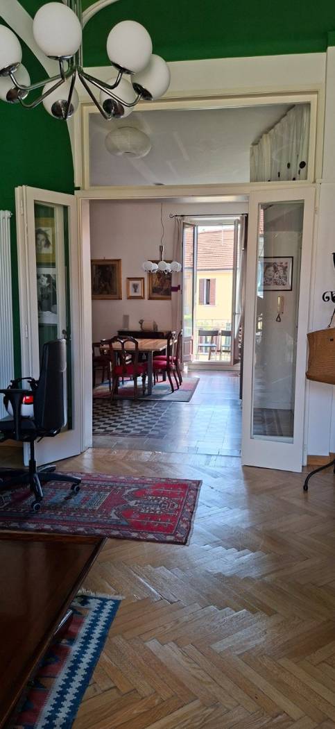 Salone