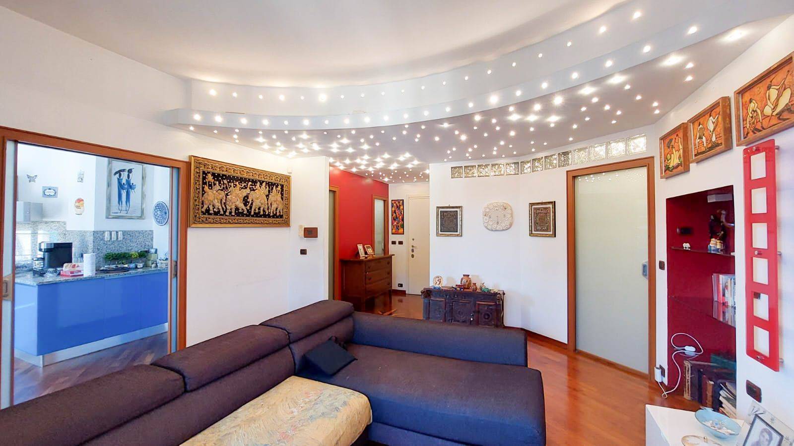 Salone