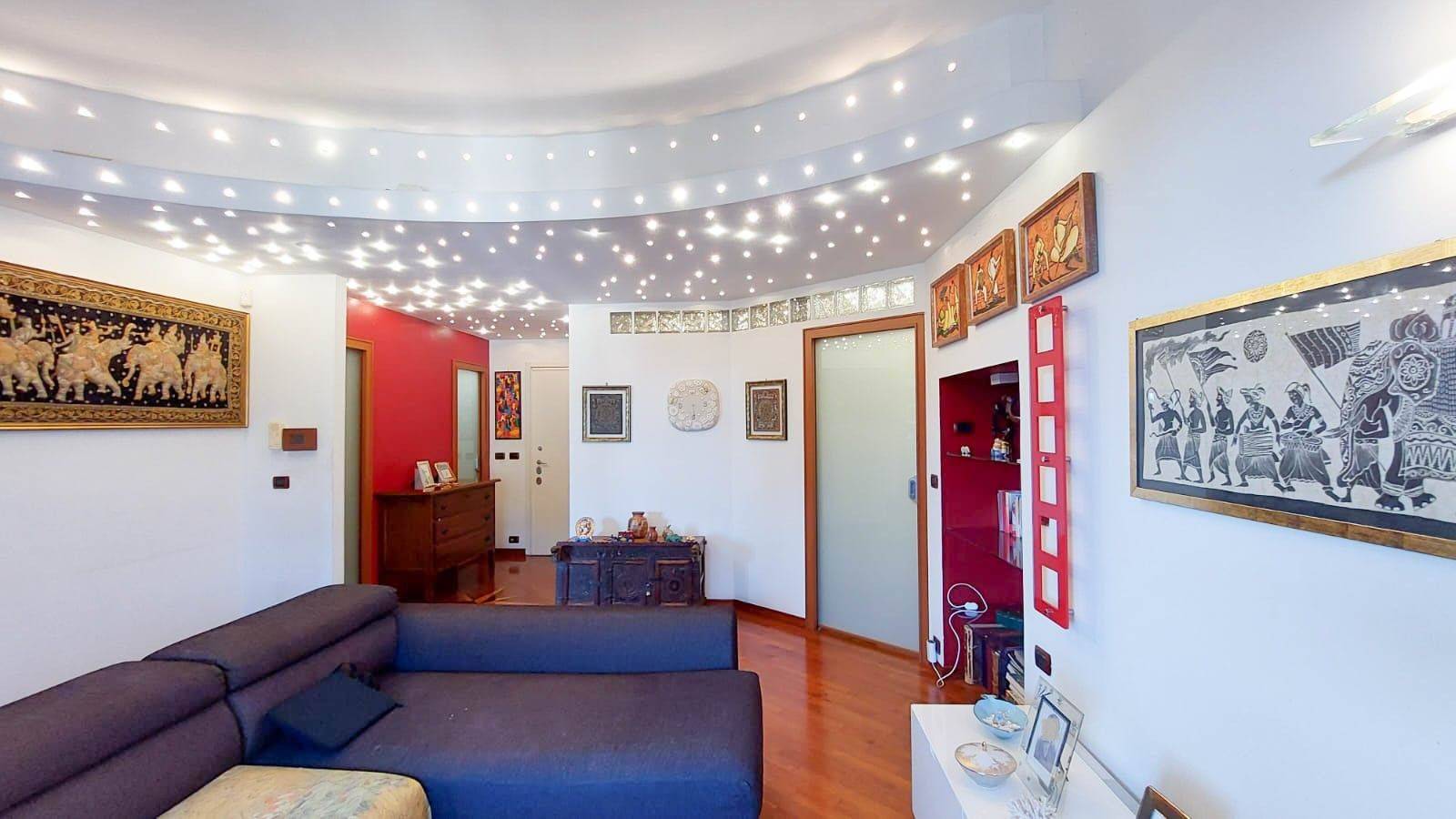 Salone