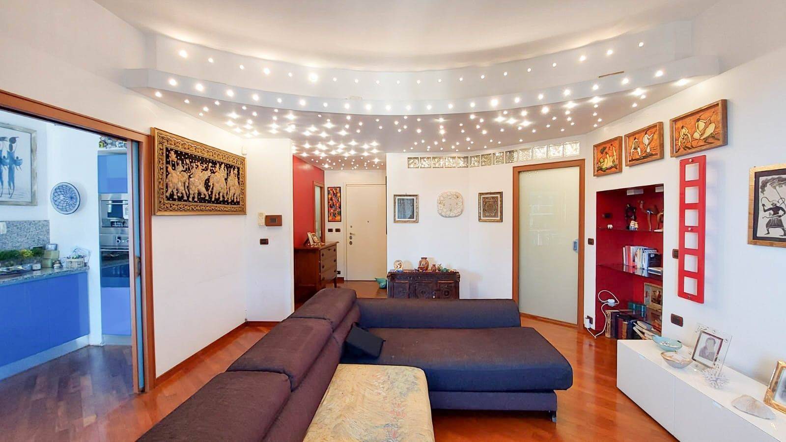 Salone