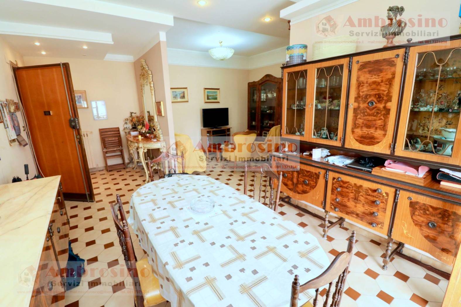 Salone