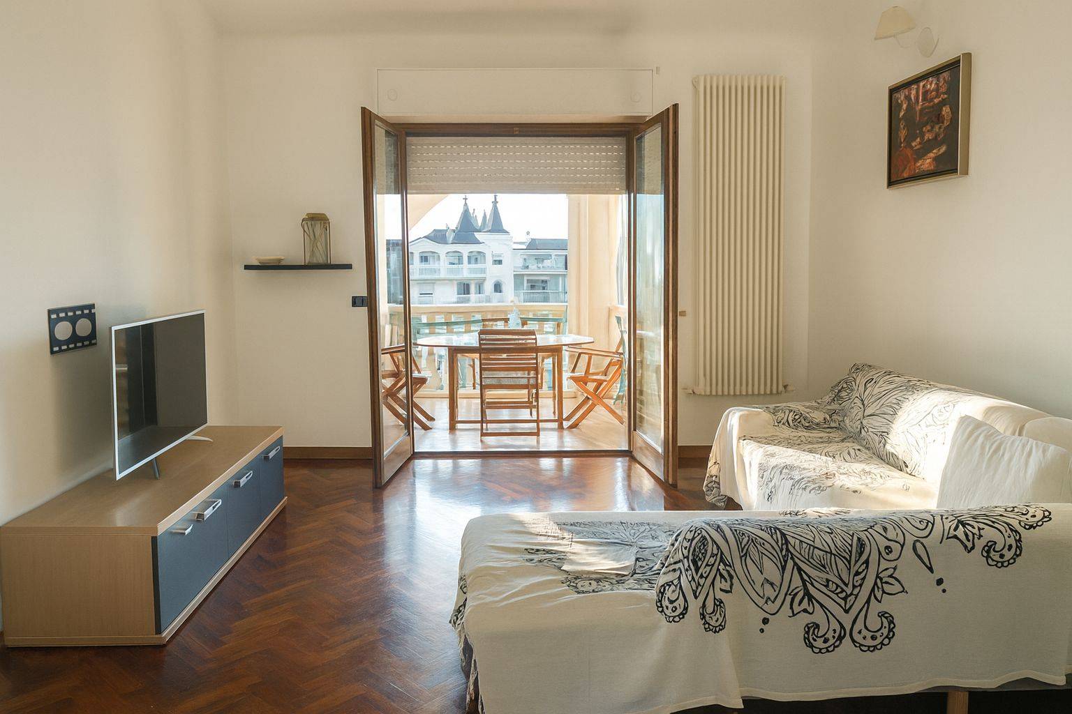 Salone