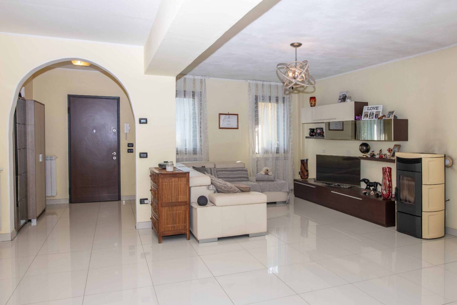 Salone